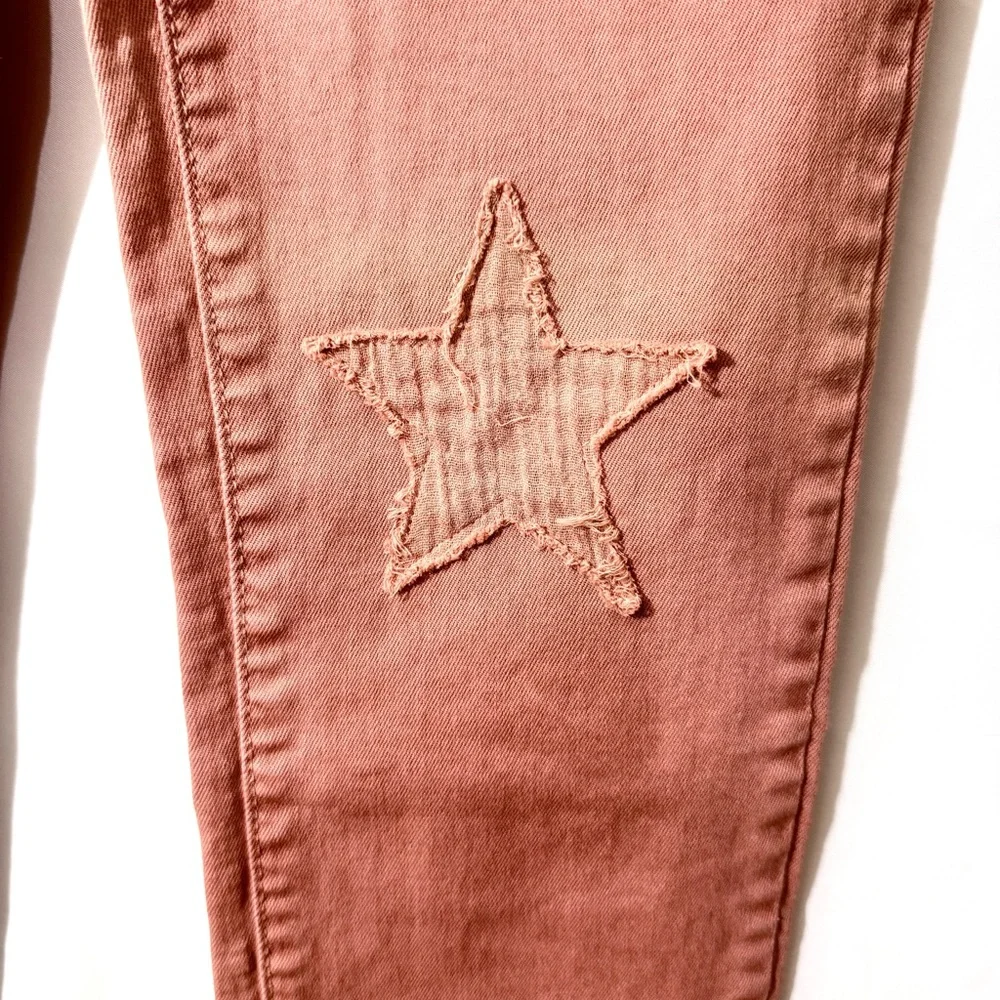 Listicle Skinny Acid Wash High Rise Jeans W/ Star Shape Fray Patches Size Small